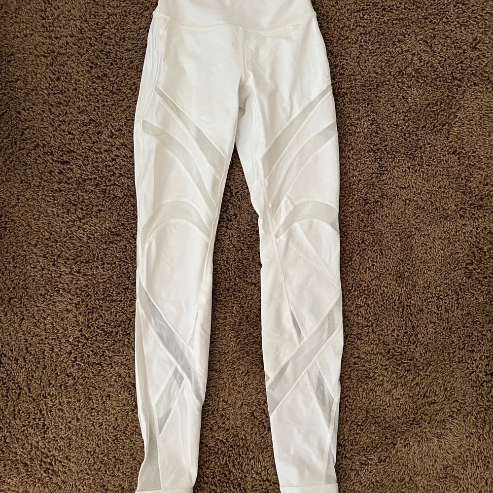 LULULEMON Women's Wunder Under High-Rise Pants Leggings White With Cutouts